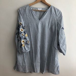 J. Jill Floral Sleeve Striped Tunic Blue White M